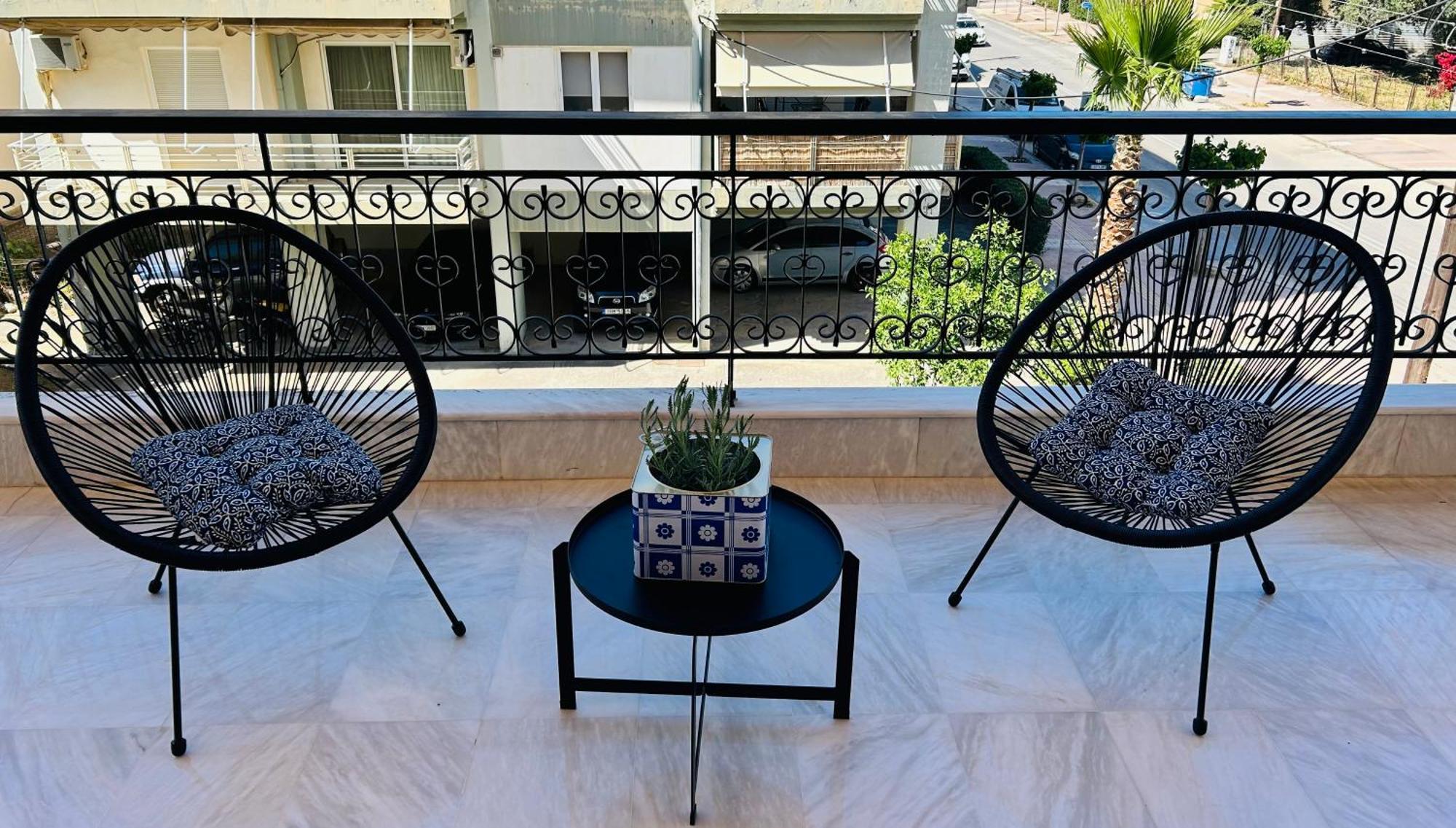 Kaliroon Seaside Apartment Kalamata Exterior photo